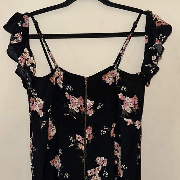 Wild fable floral cold shoulder jumpsuit - Picture 11 of 13